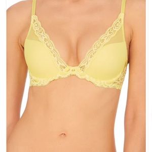 NWOT Natori Feathers Contour Bra. Yellow Lace Bra. Size 32C.